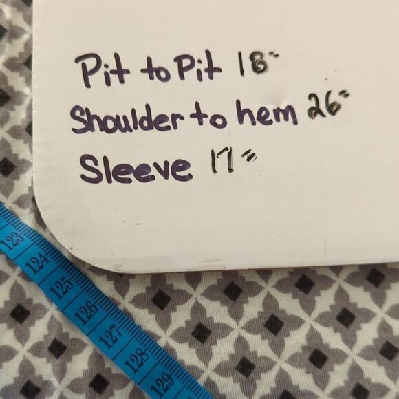 Matilda Jane Tunic Top Woman's Small White Black Yellow Trim Patterned Loose - Picture 14 of 15